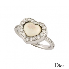 Dior 18k White Gold Opal and Diamond Heart Ring SSN95023 B&P Dior 18k White Gold Opal and Diamond Heart Ring SSN95023 B&P